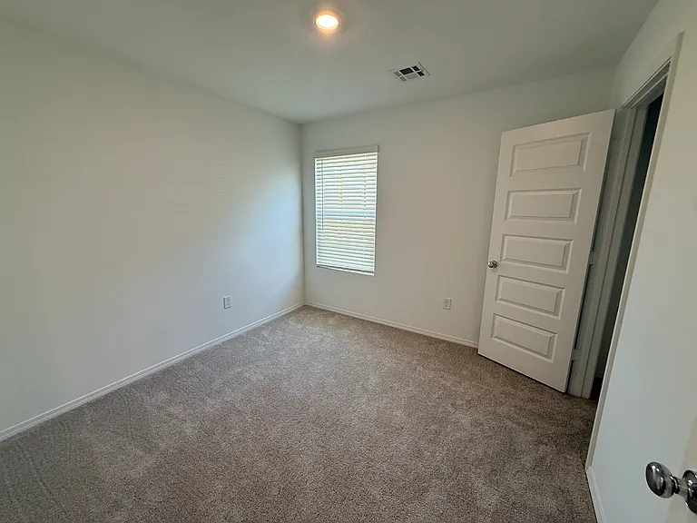 1222 Saddle Dr — Photo 12