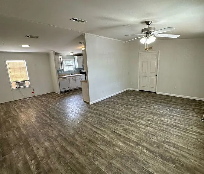 11832 Leeward Pl — Photo 24
