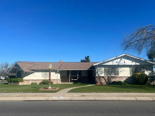 1726 N Oaks St, Tulare, CA 93274