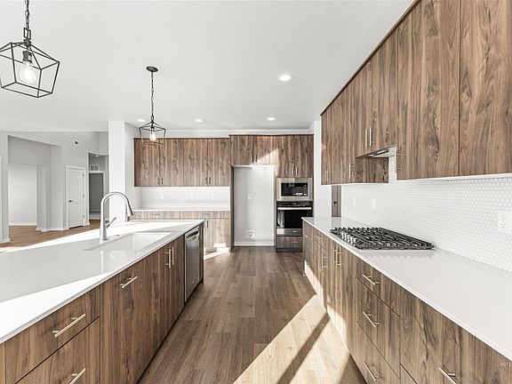 5th image of 3790 W Piscina Dr