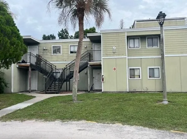 130 Scottsdale Sq, Winter Park, FL 32792