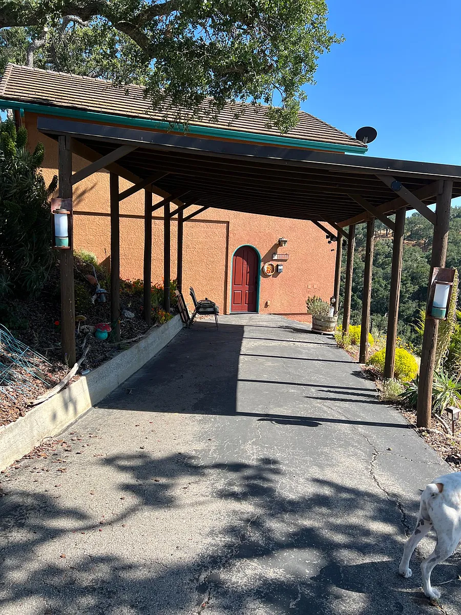carport - 10775 Santa Ana Rd
