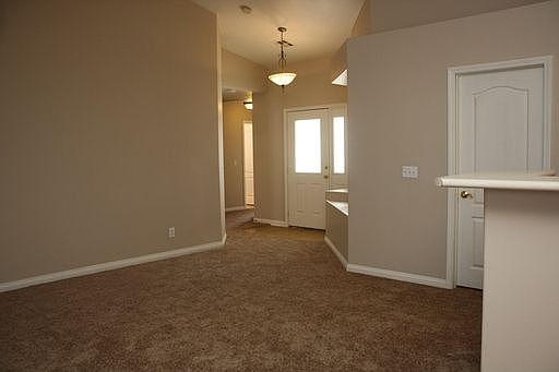 5th image of 3602 Helmsley Ave