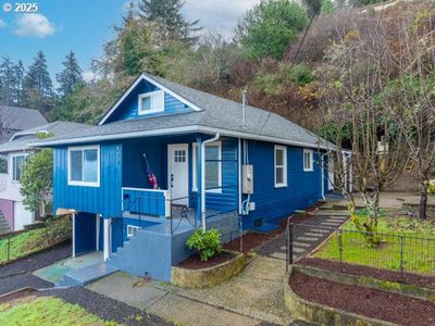428 Elm Ave, Reedsport, OR, 97467