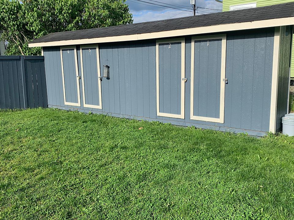 Storage units for each townhouse
