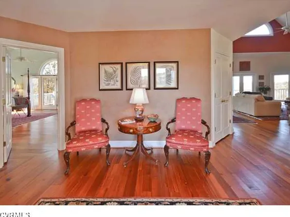 14292 Horseshoe Bridge Rd, Ashland, VA 23005