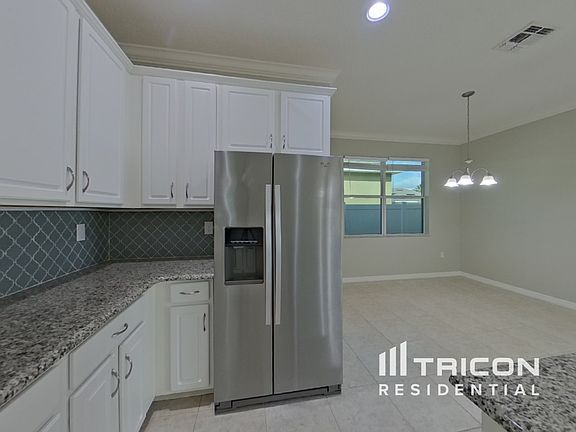 4th image of 630 Star Magnolia Dr