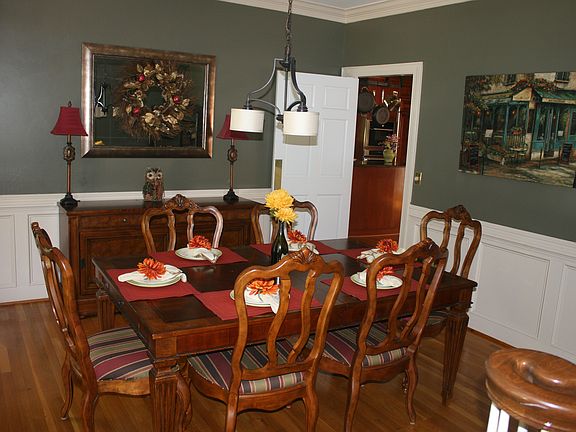 formal dining room