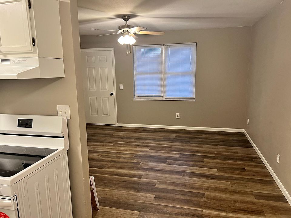 1011 Roosevelt St 6, Saint Libory, IL 62282 Zillow