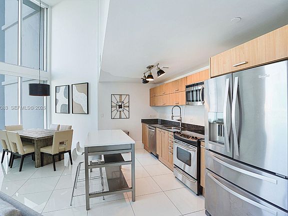 5th image of 350 S Miami Ave APT 713