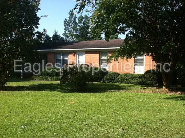 212 Fox Dr, Dudley, NC 28333