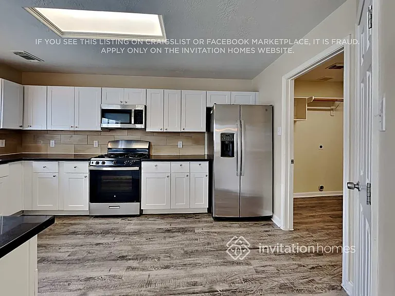 410 Sun River Ln — Photo 6