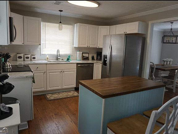 4th image of 7120 Rockbridge Rd