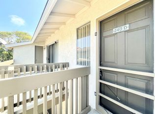 240 Chinquapin Ave APT D, Carlsbad, CA 92008