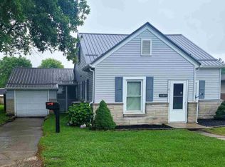 10899 N Burton Pl, Shepardsville, IN 47880