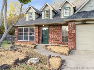 11822 S 268th East Ave, Coweta, OK 74429