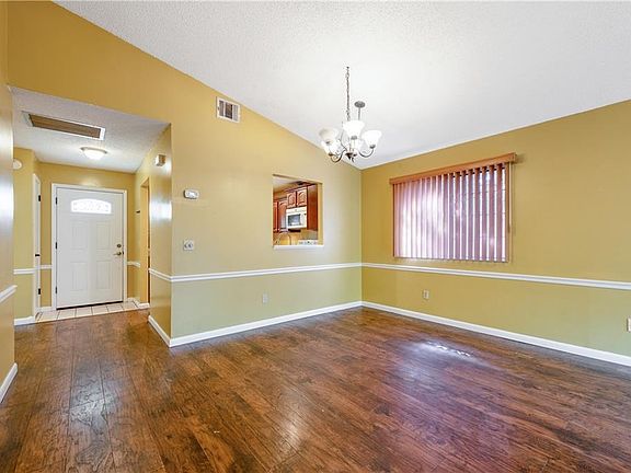 5th image of 754 Ashley Ln