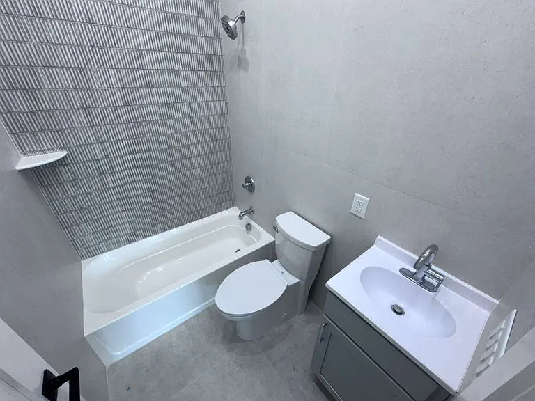 40 Lembeck Ave #306 — Photo 2