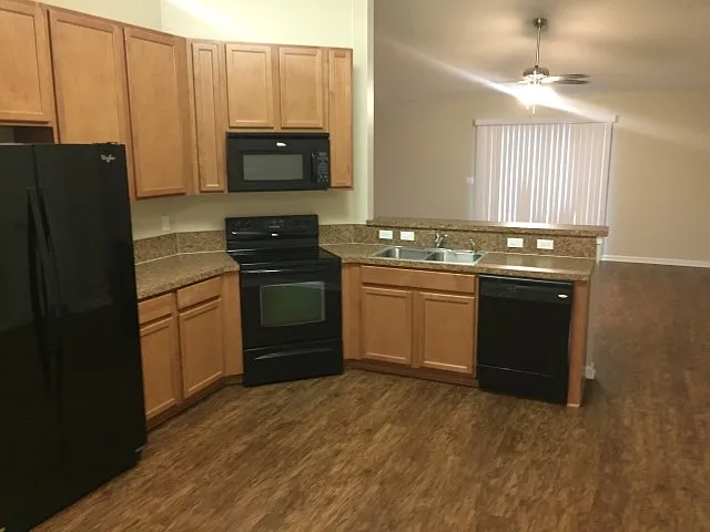 86191 Vegas Blvd — Photo 2