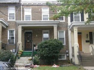 714 Varnum St NW, Washington, DC 20011