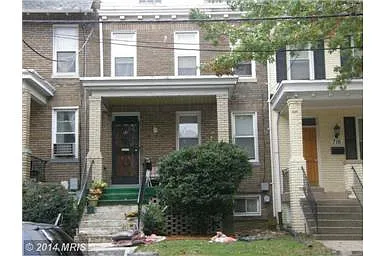 714 Varnum St NW photo 1