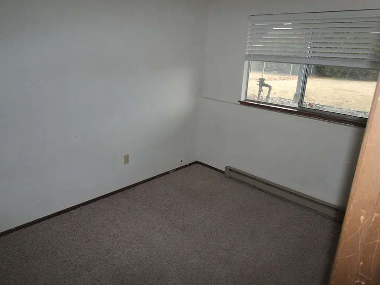 6806 N Hamilton St — Photo 13