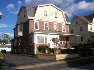 2623 Chestnut Ave, Ardmore, PA 19003