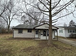 3632 Peoria St, Steger, IL