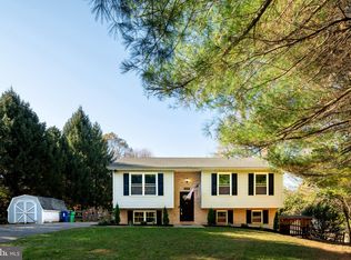 1060 Collins Ave, Eldersburg, MD 21784