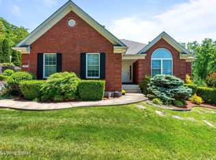 182 N Peak Ave, Shepherdsville, KY 40165