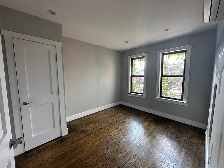 3410 Beverly Rd #2 — Photo 6