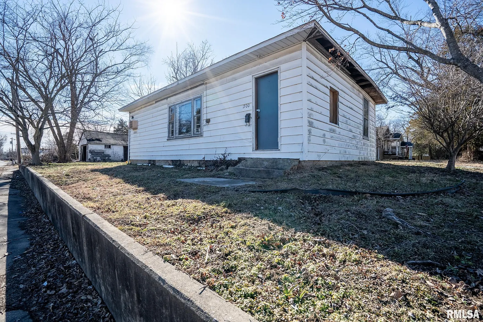 1500 W Adams St photo 1