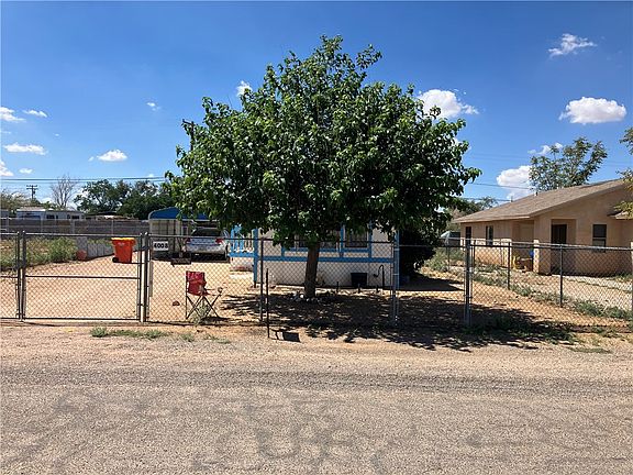 4th image of 4008 E Devlin Avenue