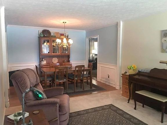 3rd image of 5966 Verdi Dr