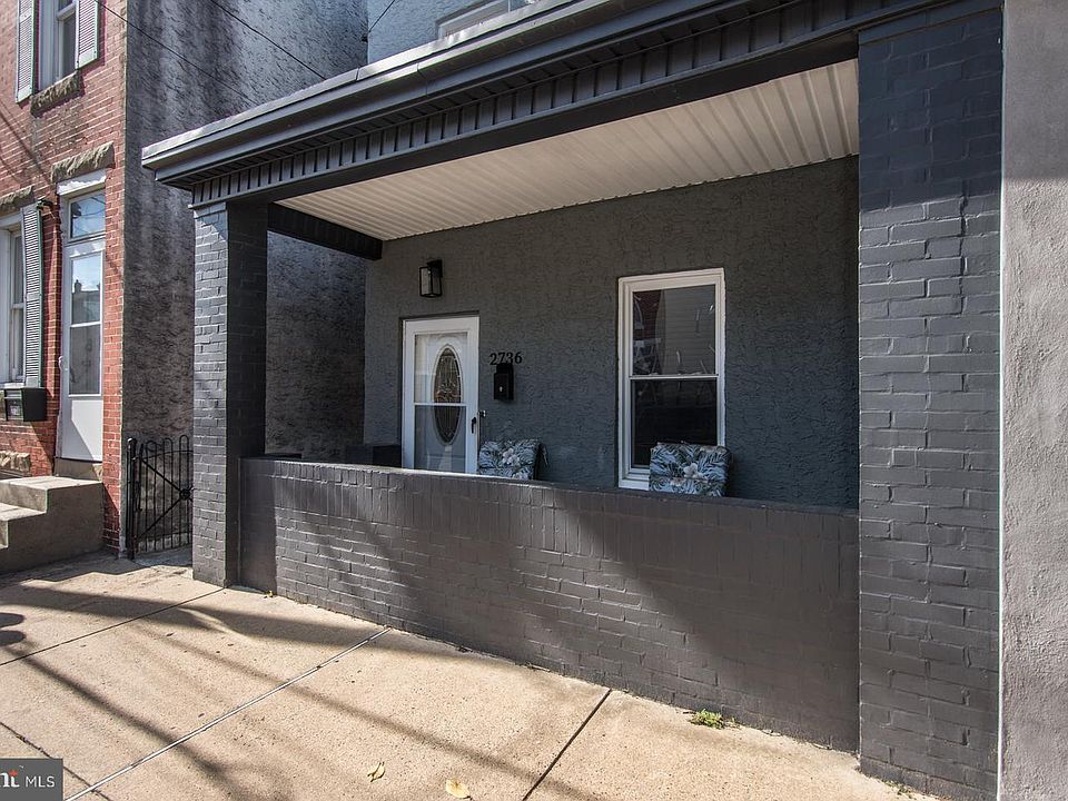 1st image of 2736 Ash St