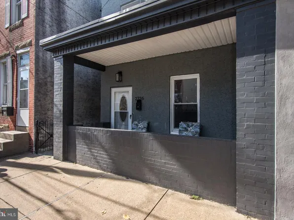 2736 Ash St, Philadelphia, PA 19137