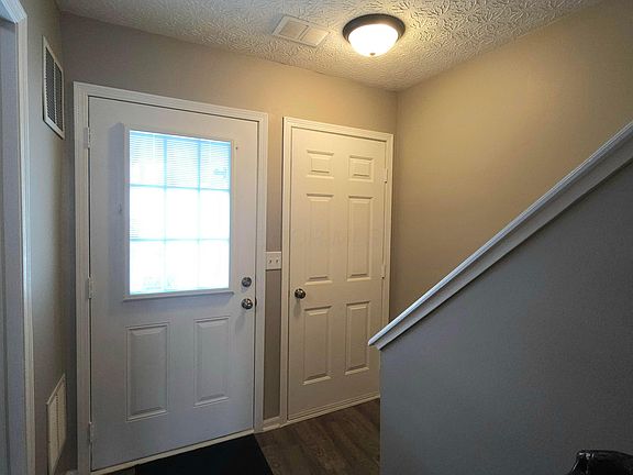 5th image of 6672 Axtel Dr #2B