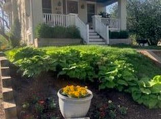 617 N 6th St, Saint Charles, MO 63301