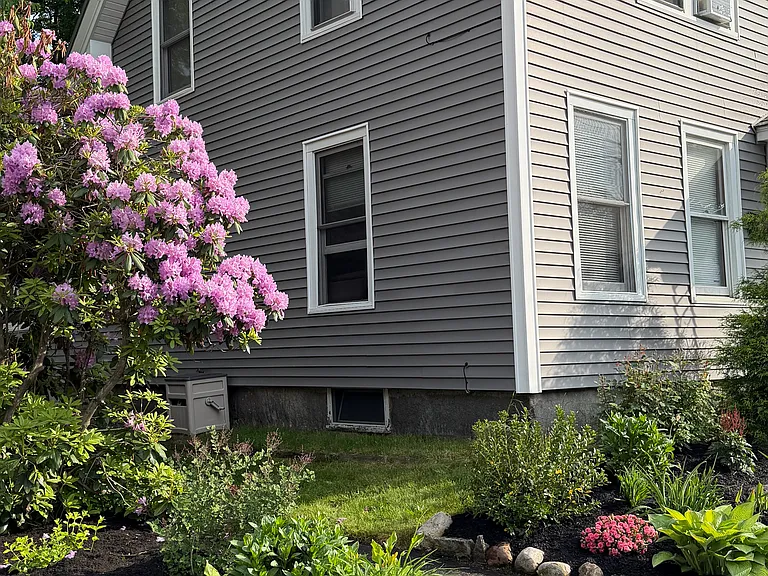 27 Perley St — Photo 2