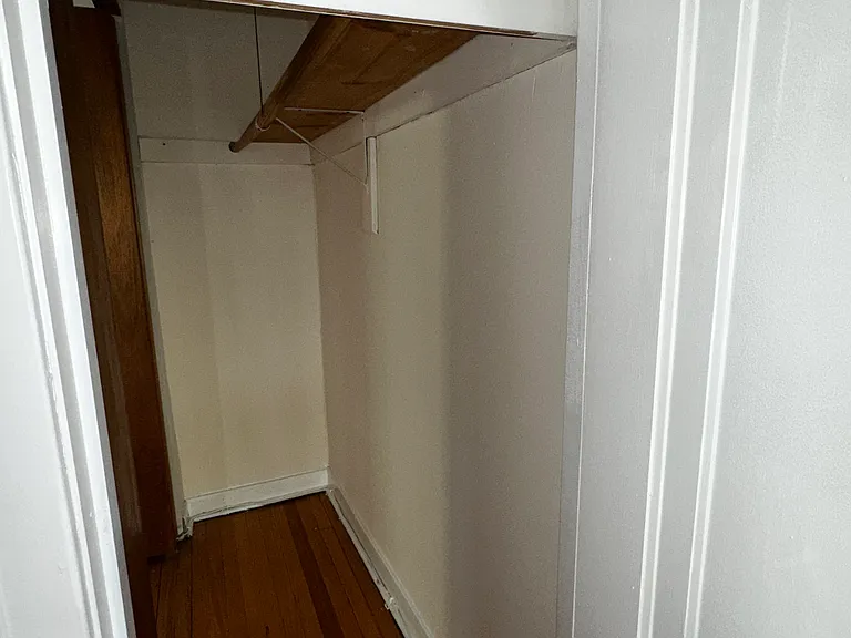 4437 N Wolcott Ave #3W — Photo 3