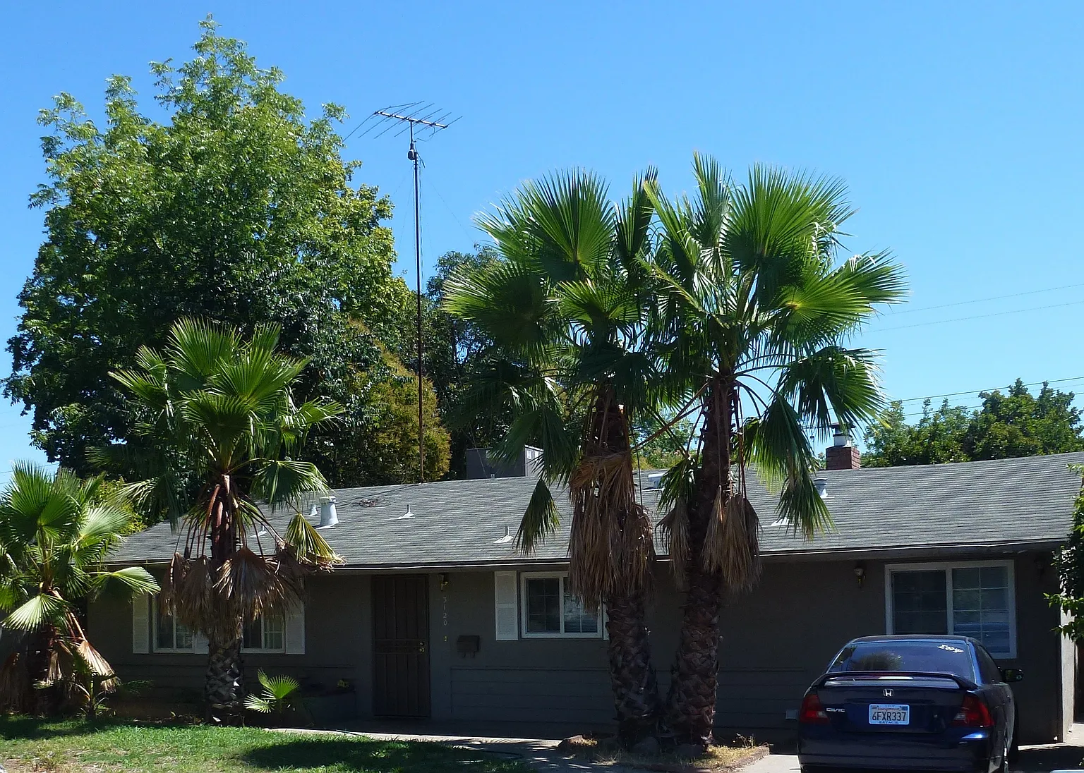 3120 Churchill Rd photo 1