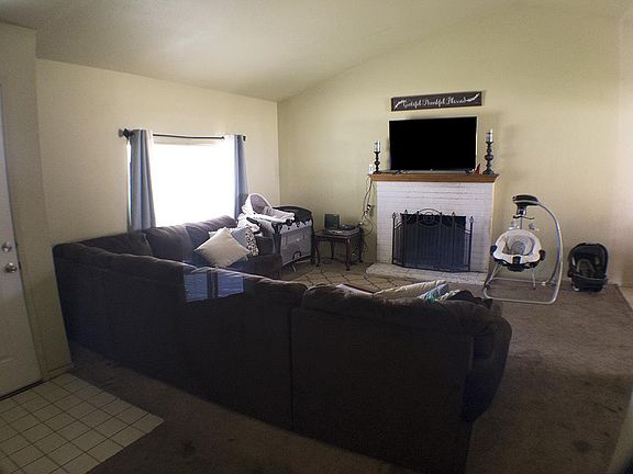 5th image of 183 Las Animas Ave