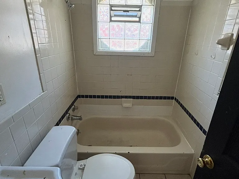 6998 Edison Ave — Photo 5