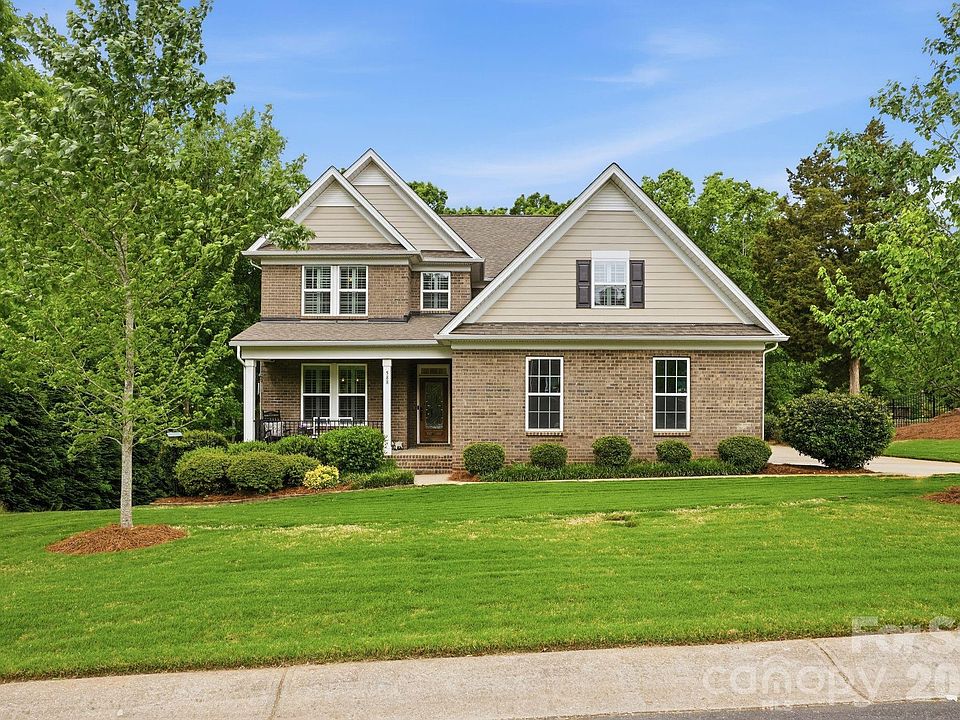 1st image of 588 Highland Ridge Point