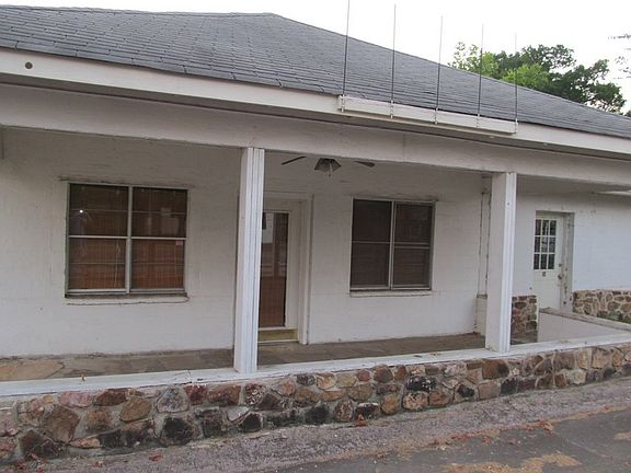Dual Zoned: Commercial & Res