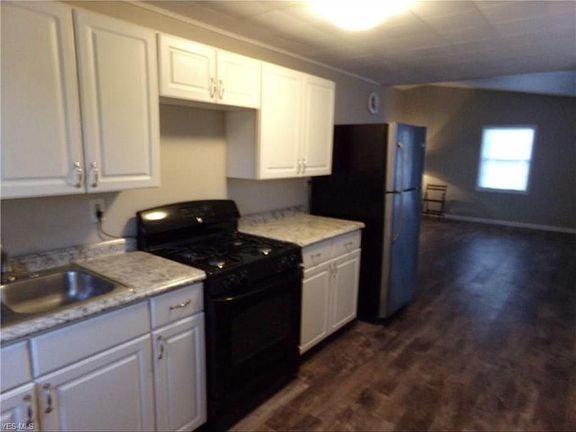 5th image of 12284 Alton Dr