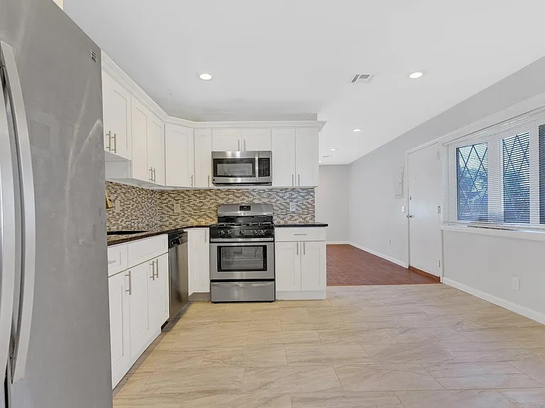67 Woodland Ave — Photo 4