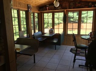 609 16th Ave NE, Waseca, MN 56093