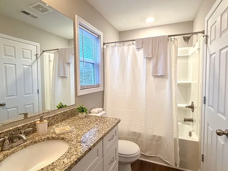 925 Woody Hills Dr — Photo 25