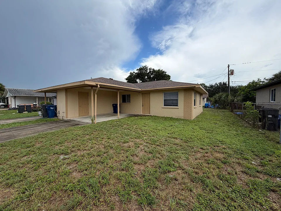 4019-4023 60th St W